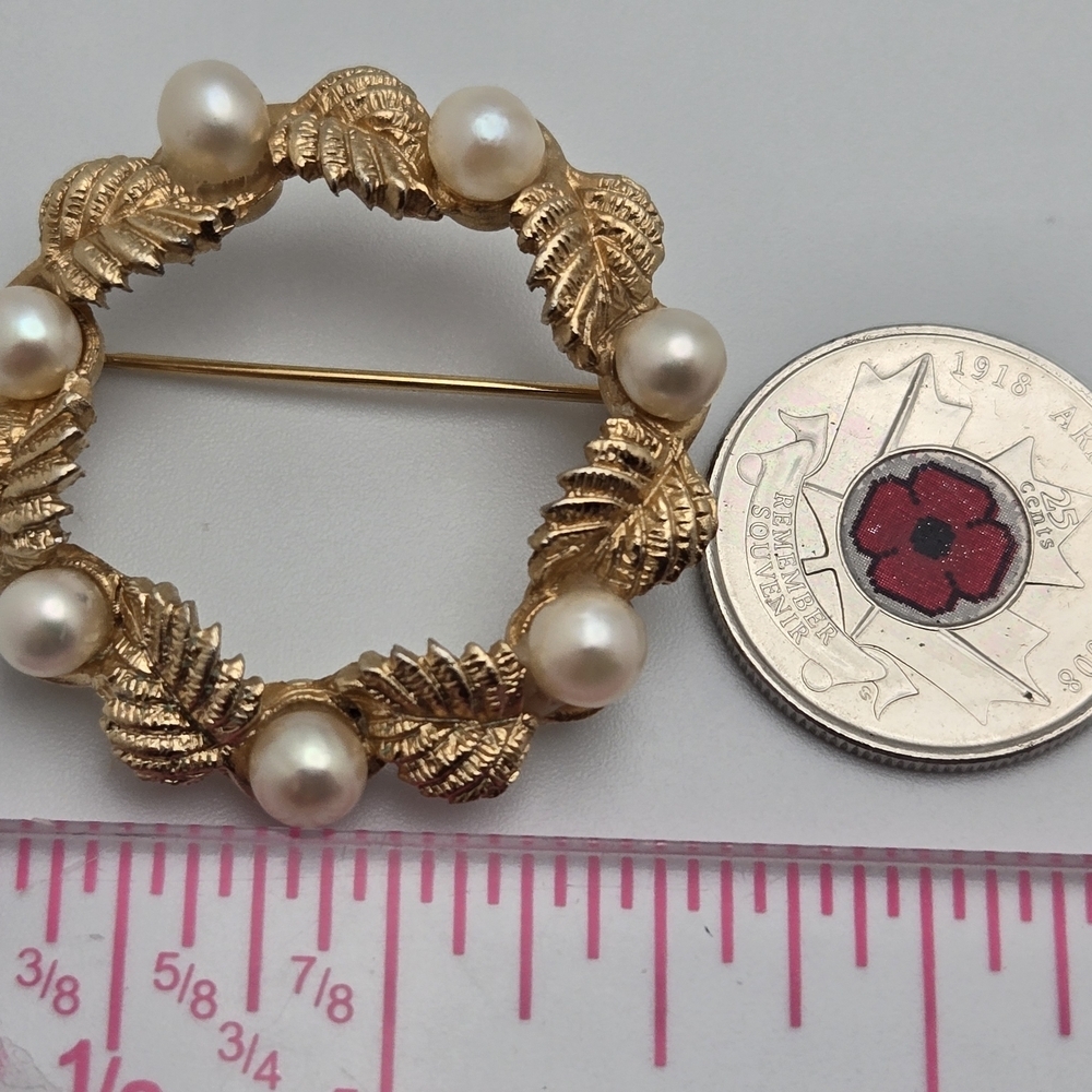 Charel Pearl Leaf Circle Brooch Designer Vintage Gold Fresh Water Pin - Picture 6 of 10